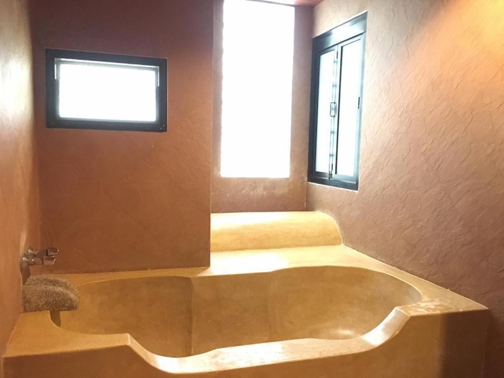 Tanisa Resort Чумпхон Экстерьер фото